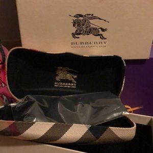 Burberry Plaid Sunglass case, box, &cleaning cloth